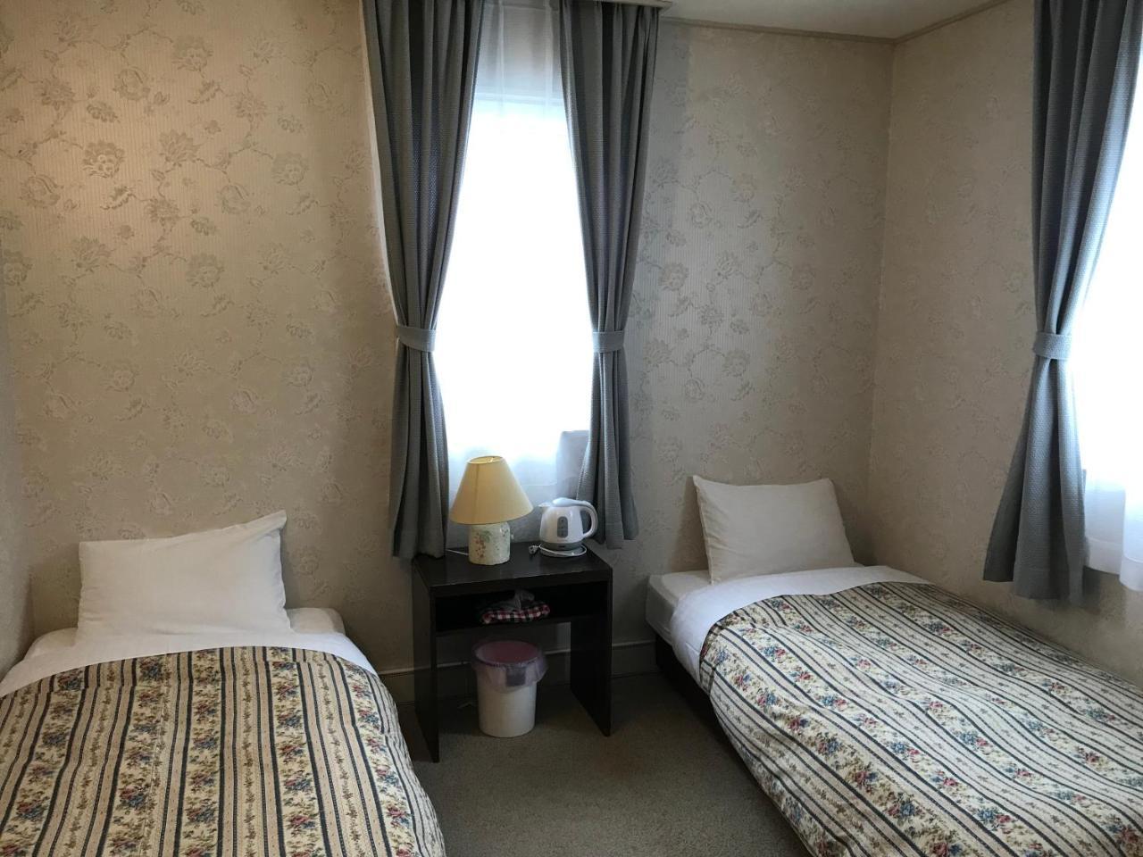 Petit Hotel Kurumi To Milk Татесіна Екстер'єр фото
